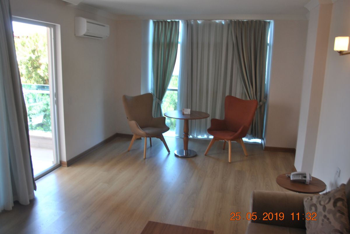 imagini hotel LONICERA RESORT